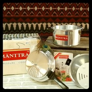Manttra Pressure Cooker Combo Pack VTG a01062 NWT